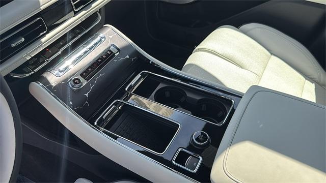 new 2025 Lincoln Aviator car, priced at $89,240