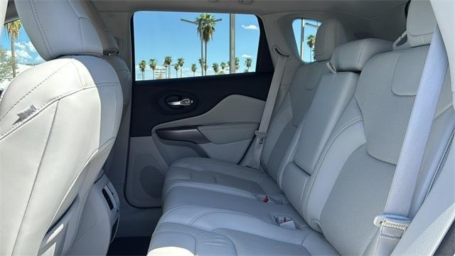 used 2021 Jeep Cherokee car, priced at $22,308