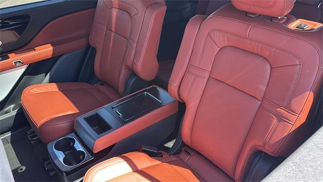 new 2025 Lincoln Aviator car, priced at $77,586