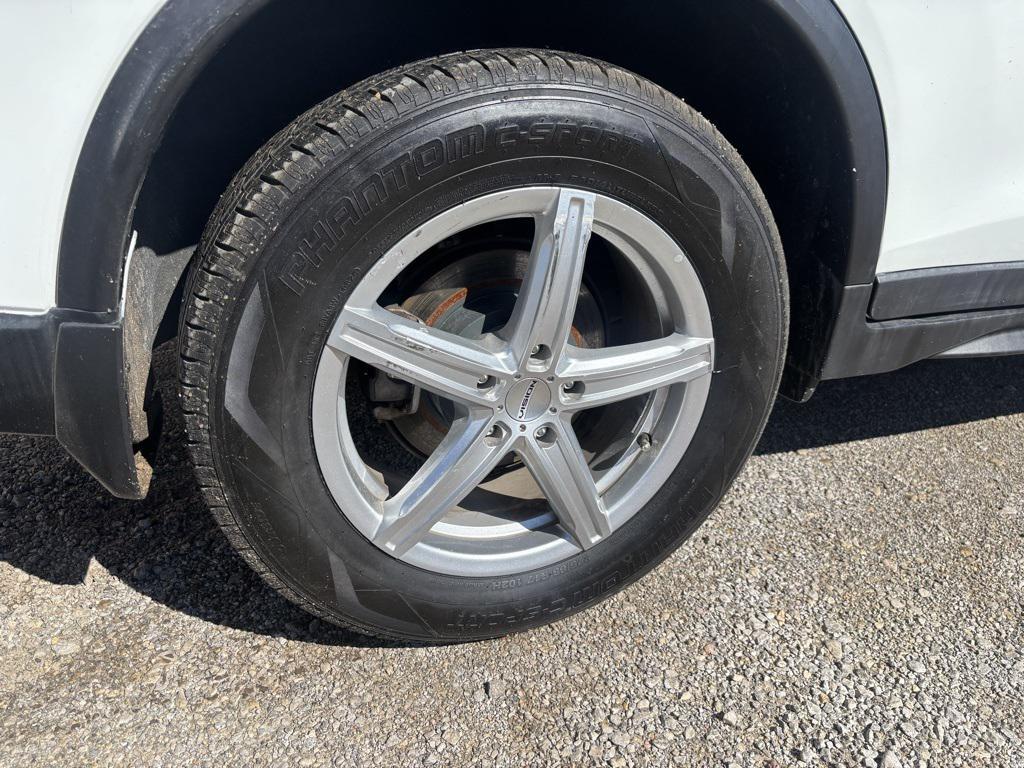 used 2019 Nissan Rogue car, priced at $15,600