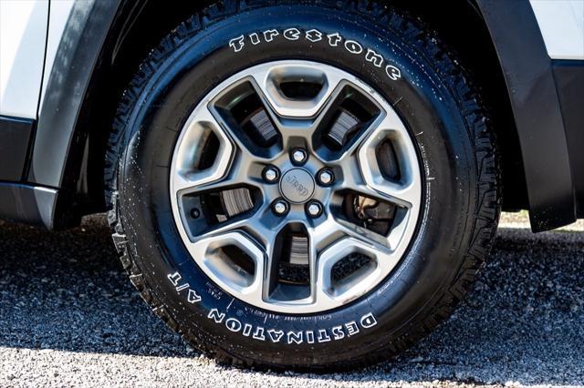 used 2019 Jeep Cherokee car, priced at $19,900