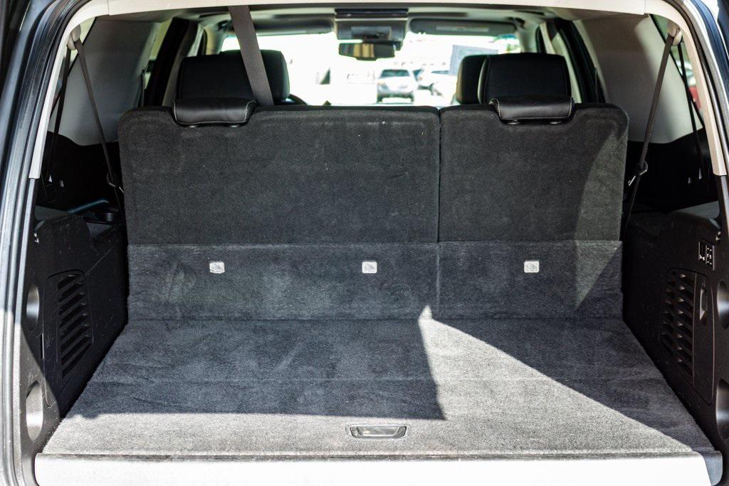 used 2019 Chevrolet Suburban car, priced at $29,500