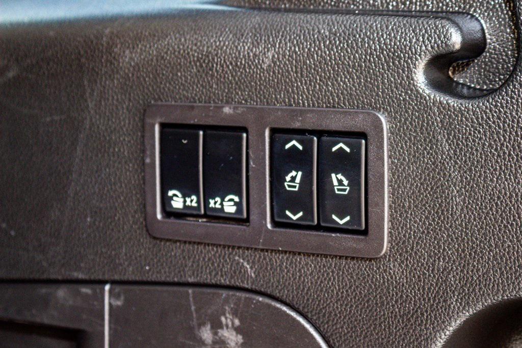 used 2019 Chevrolet Suburban car, priced at $29,500