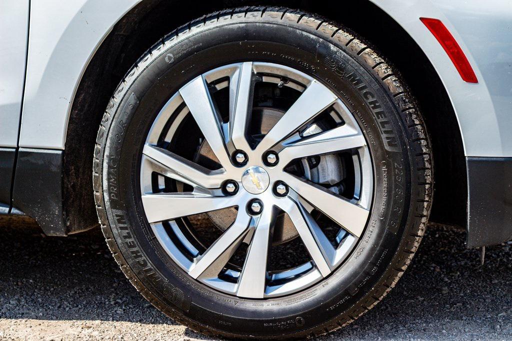 used 2023 Chevrolet Equinox car, priced at $24,900