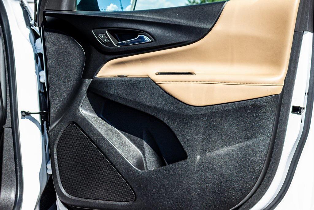 used 2023 Chevrolet Equinox car, priced at $24,900