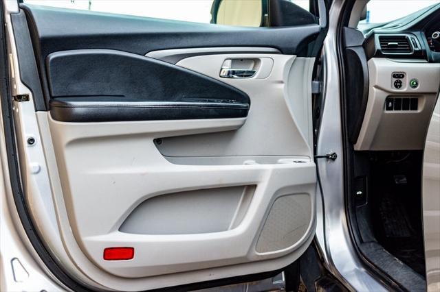 used 2016 Honda Pilot car, priced at $15,900