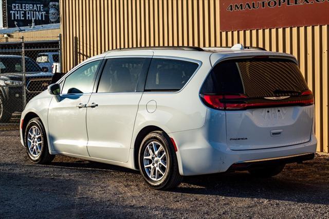 used 2022 Chrysler Pacifica car, priced at $23,300