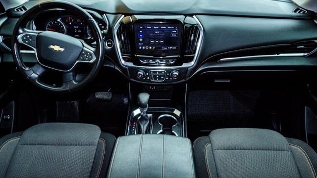 used 2021 Chevrolet Traverse car, priced at $25,300
