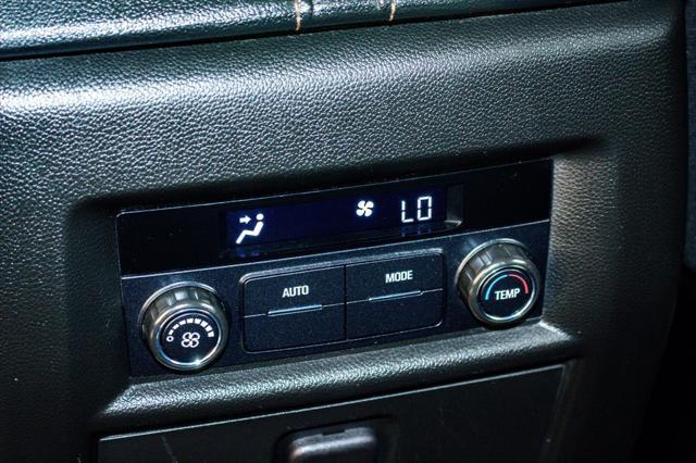 used 2021 Chevrolet Traverse car, priced at $25,300