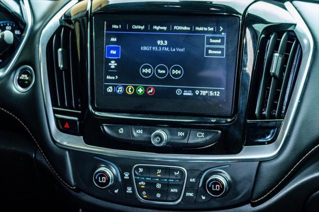 used 2021 Chevrolet Traverse car, priced at $25,300