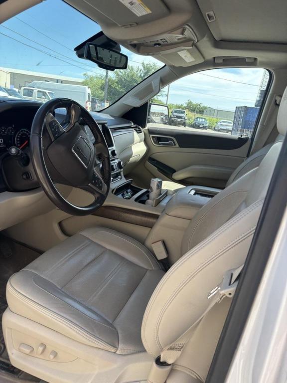 used 2020 GMC Yukon XL car, priced at $35,100
