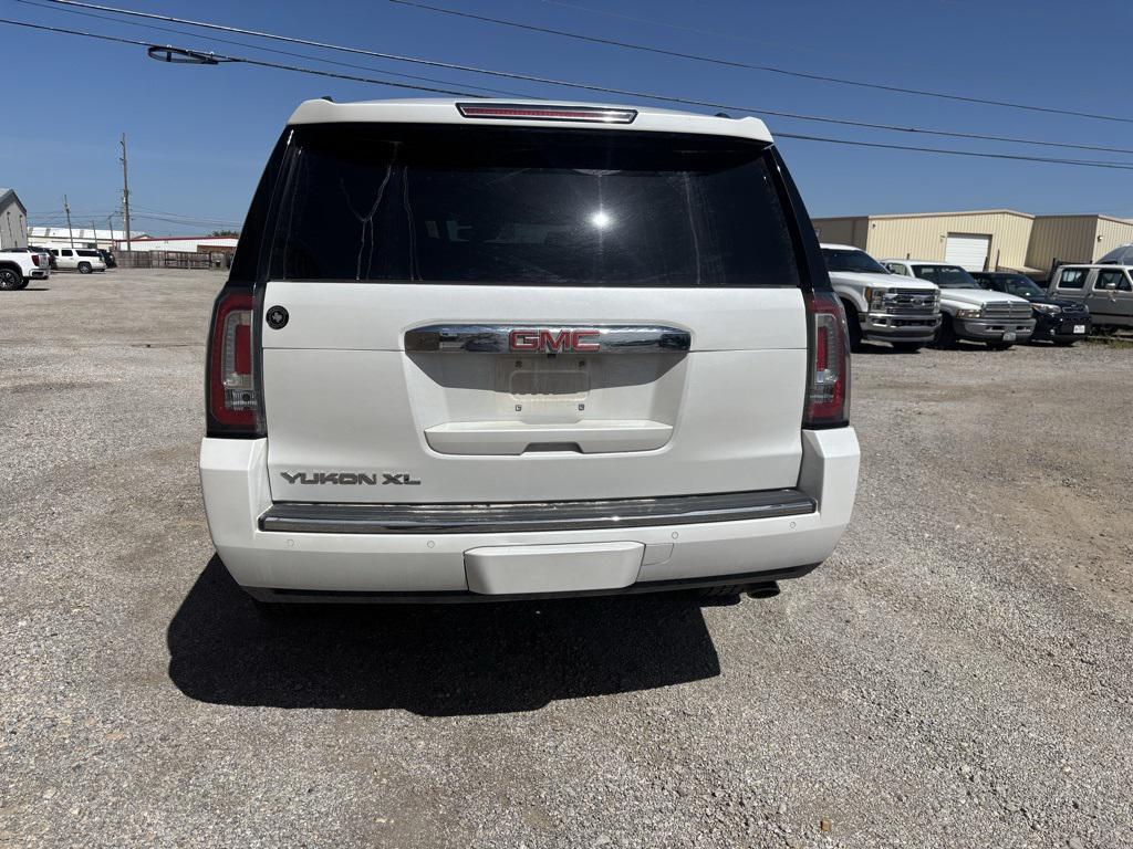used 2020 GMC Yukon XL car, priced at $35,100