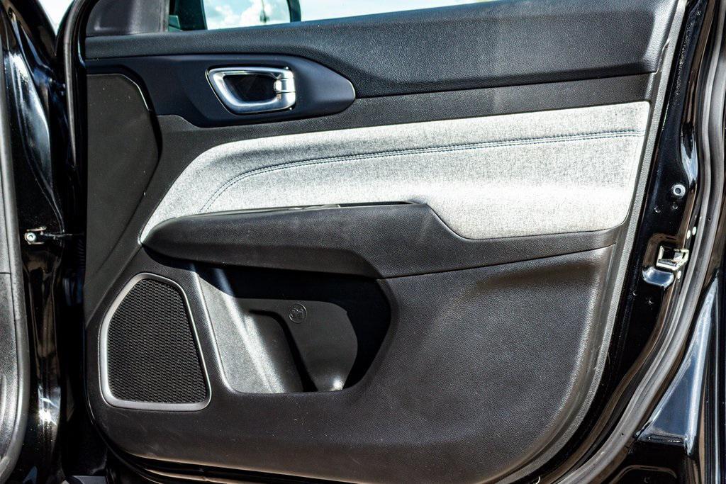 used 2022 Jeep Compass car, priced at $19,600