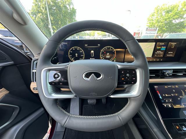 new 2025 INFINITI QX80 car, priced at $87,999