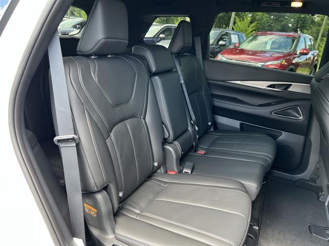 new 2025 INFINITI QX60 car, priced at $57,998