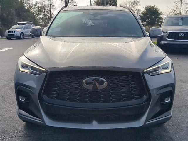 new 2025 INFINITI QX50 car, priced at $53,270