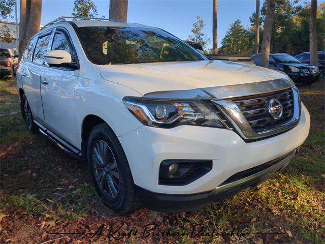 used 2017 Nissan Pathfinder car, priced at $18,990