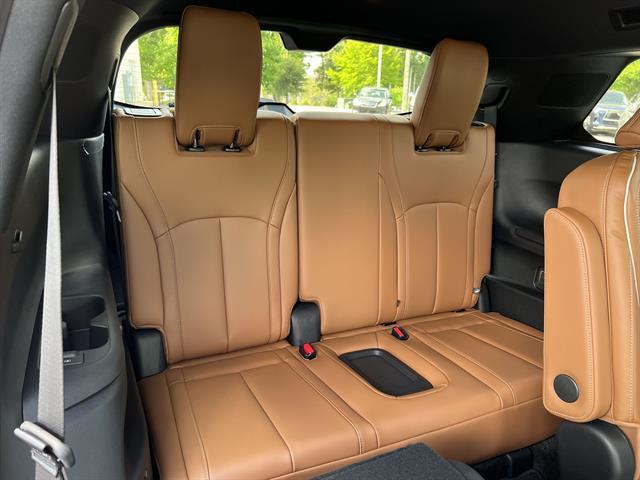 new 2025 INFINITI QX60 car, priced at $65,456