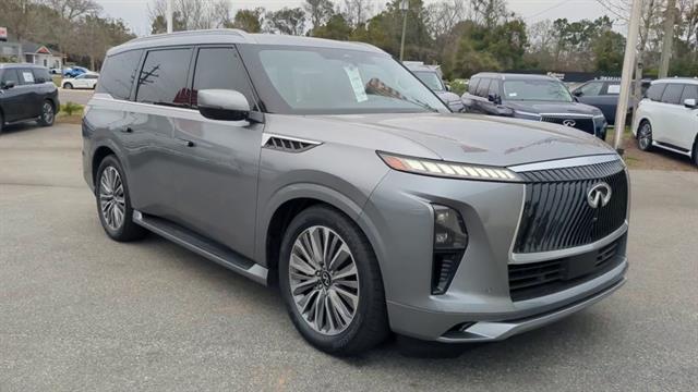 new 2025 INFINITI QX80 car, priced at $102,640