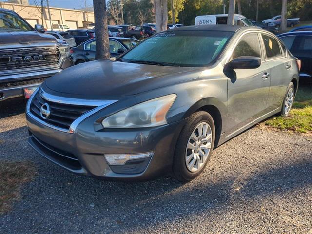 used 2013 Nissan Altima car, priced at $7,990