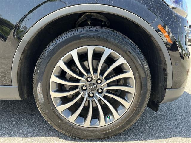 used 2022 Lincoln Aviator car, priced at $45,498