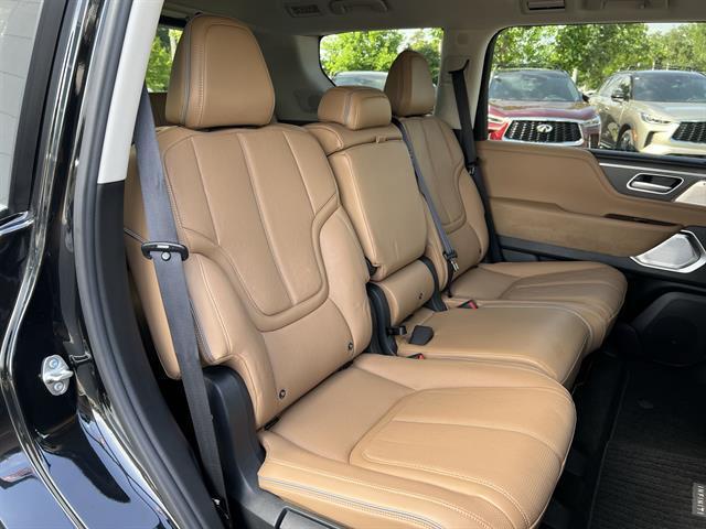 used 2025 INFINITI QX80 car, priced at $89,998