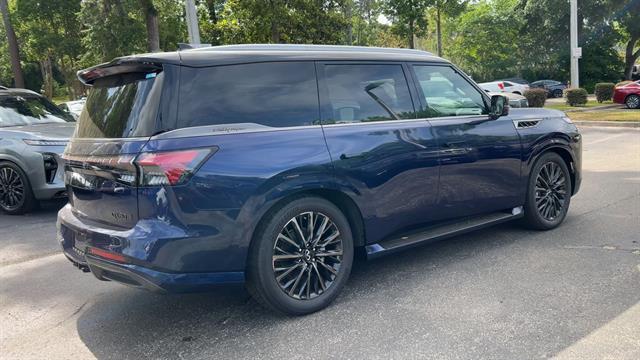 new 2025 INFINITI QX80 car, priced at $108,001