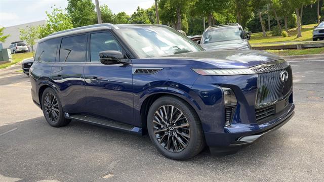 new 2025 INFINITI QX80 car, priced at $108,001