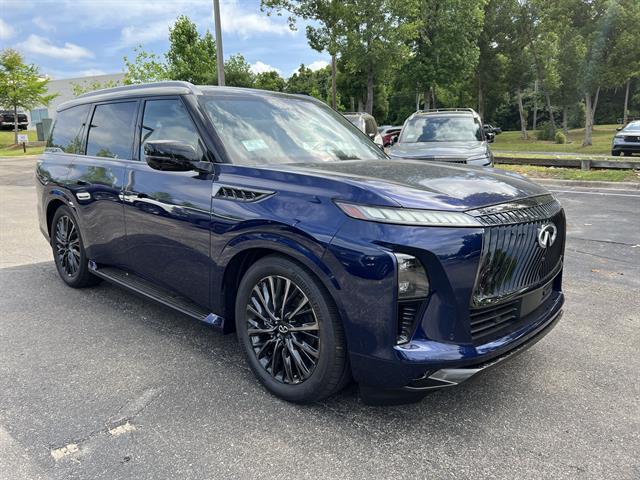 new 2025 INFINITI QX80 car, priced at $108,001