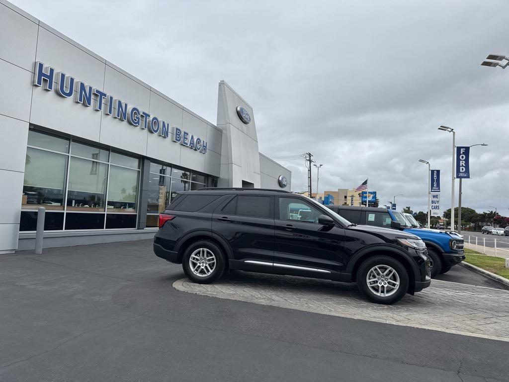 new 2025 Ford Explorer car, priced at $42,145