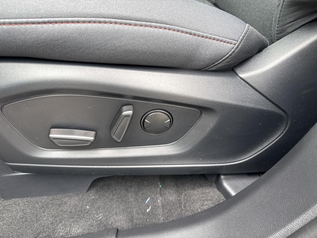 new 2025 Ford Explorer car, priced at $42,145