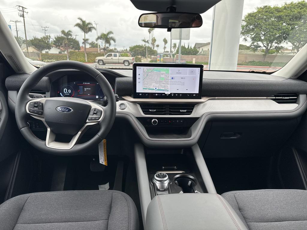 new 2025 Ford Explorer car, priced at $42,145