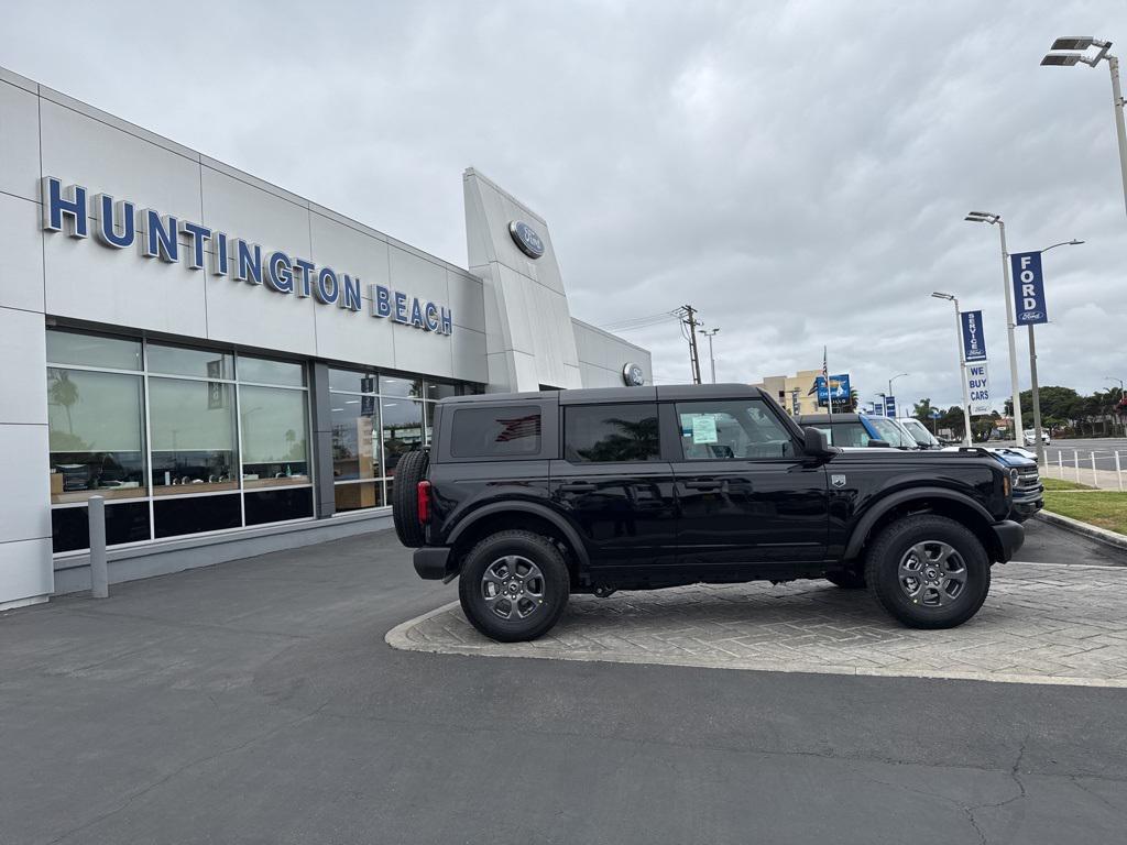 new 2025 Ford Bronco car, priced at $47,725
