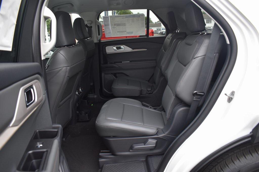 new 2025 Ford Explorer car, priced at $46,460