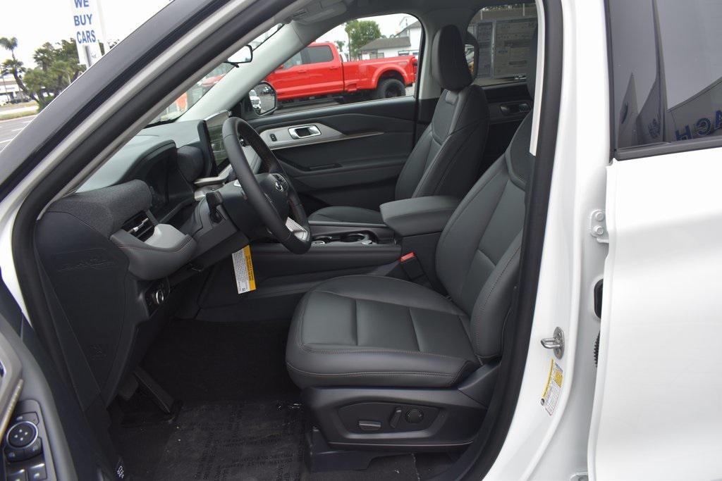 new 2025 Ford Explorer car, priced at $46,460