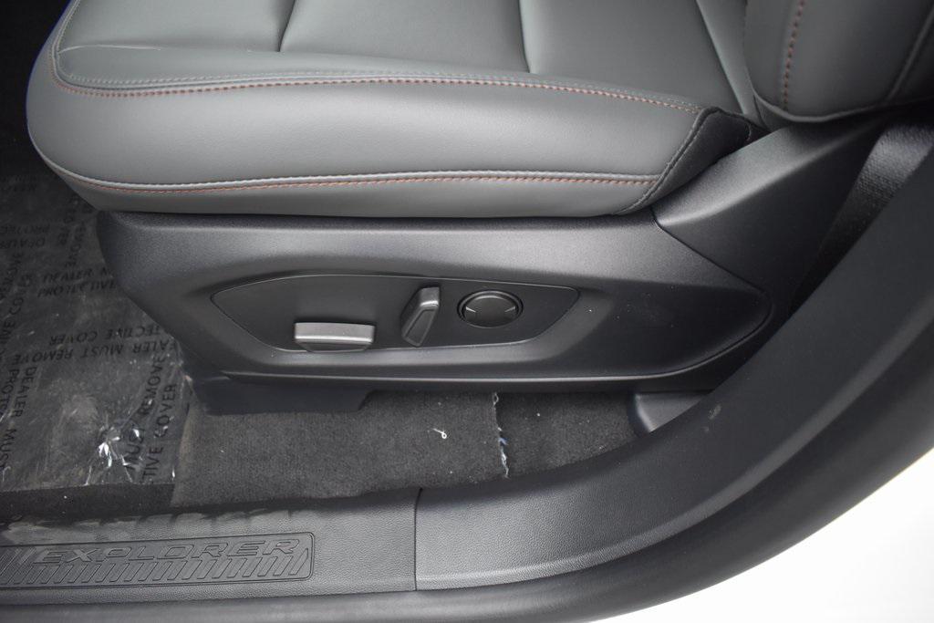 new 2025 Ford Explorer car, priced at $46,460