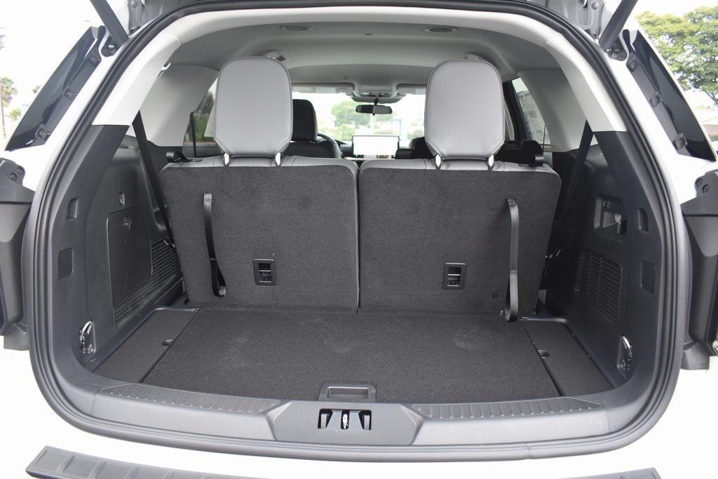 new 2025 Ford Explorer car, priced at $46,460