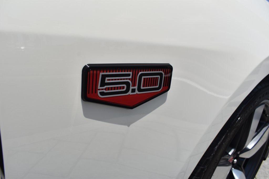 new 2025 Ford Mustang car