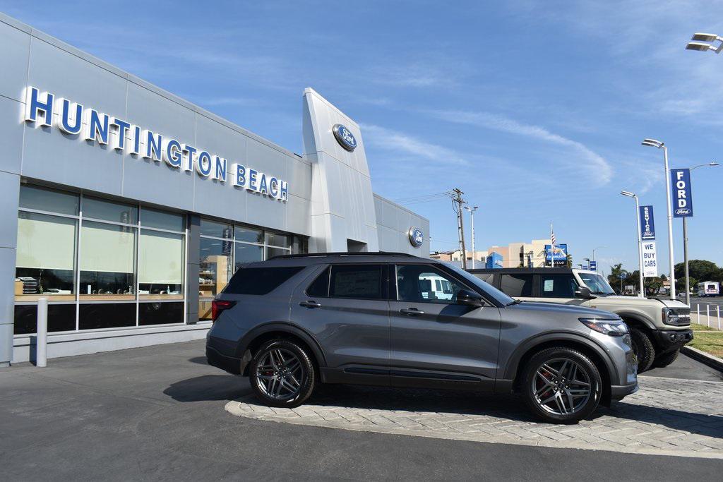 new 2025 Ford Explorer car, priced at $61,860