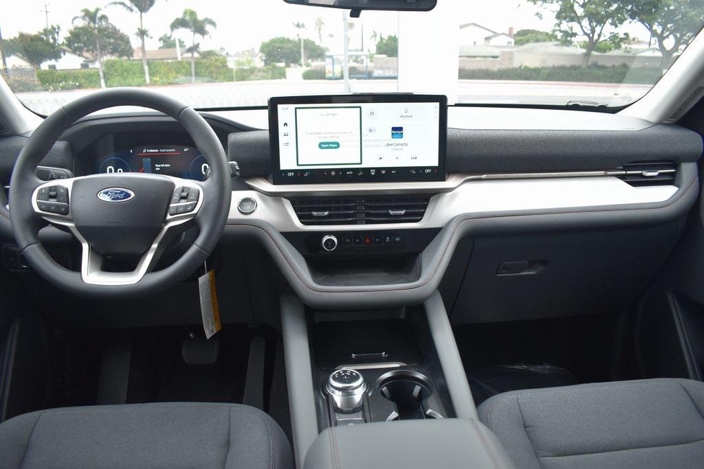new 2025 Ford Explorer car, priced at $42,575