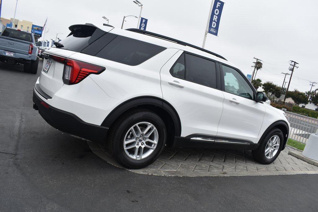 new 2025 Ford Explorer car, priced at $42,575