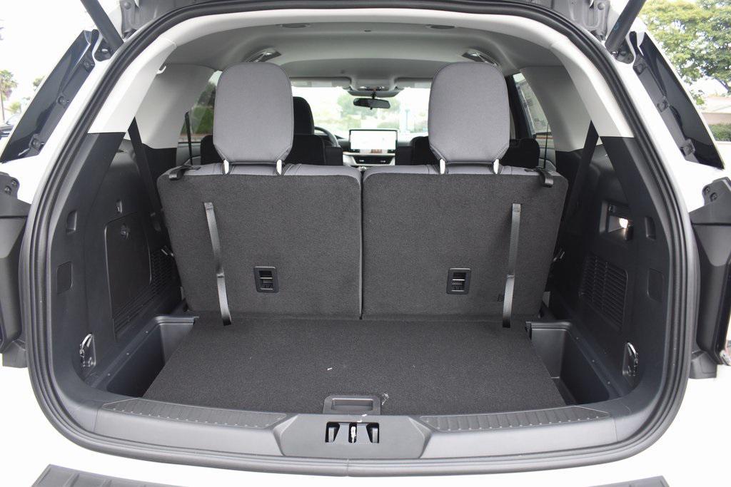 new 2025 Ford Explorer car, priced at $42,575