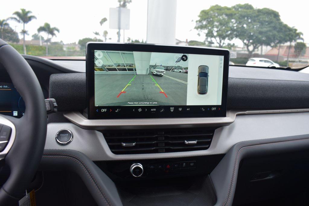 new 2025 Ford Explorer car, priced at $42,575