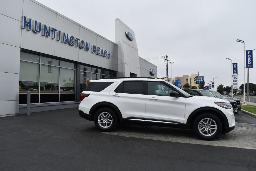new 2025 Ford Explorer car, priced at $42,575