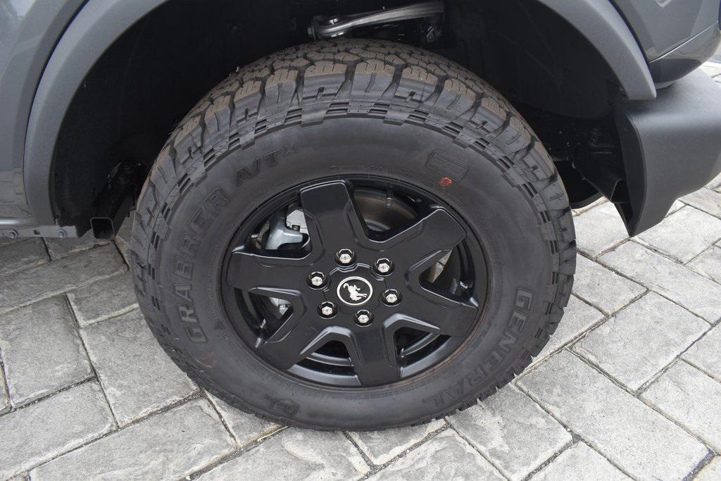 new 2025 Ford Bronco car, priced at $48,545