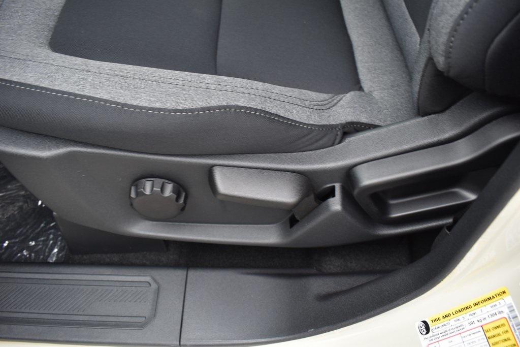 new 2025 Ford Bronco car, priced at $47,695