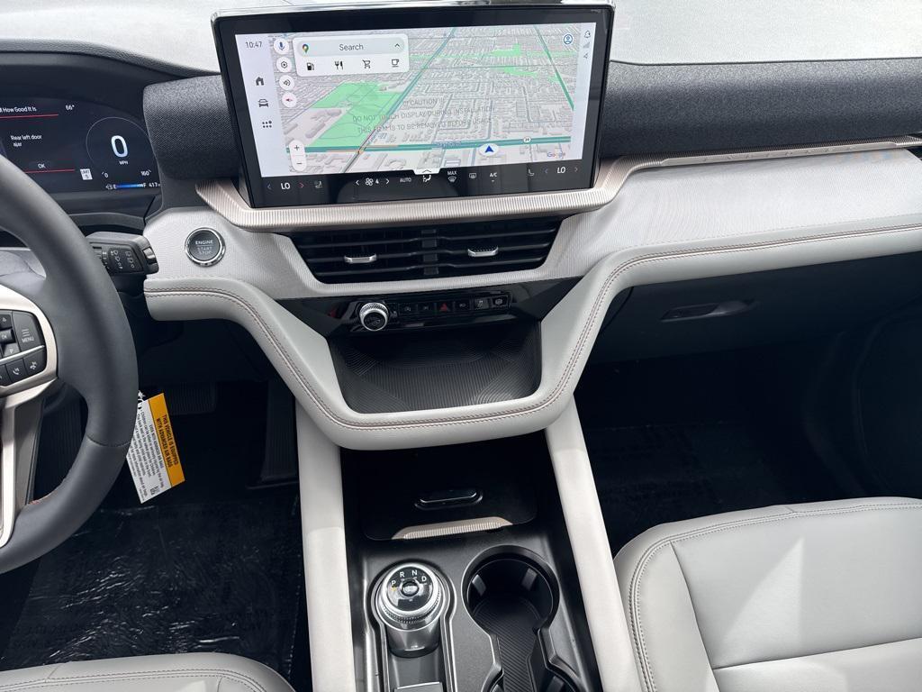 new 2025 Ford Explorer car, priced at $46,460