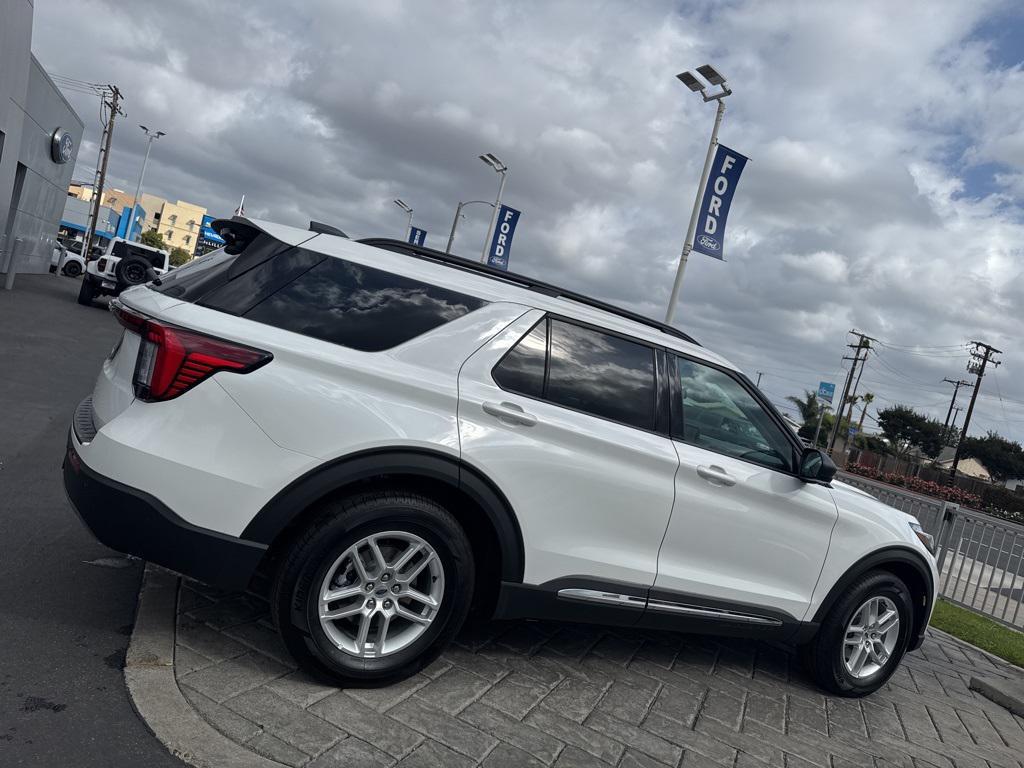 new 2025 Ford Explorer car, priced at $46,460