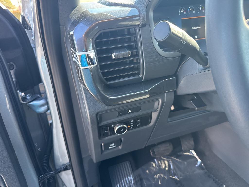 new 2025 Ford F-150 car, priced at $48,080