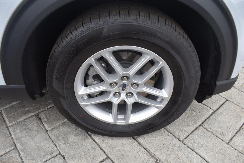 new 2025 Ford Explorer car, priced at $45,190